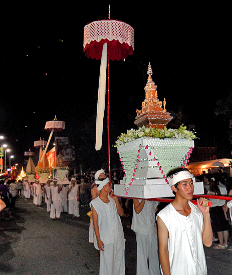 Loi Krathong Parade Chiang Mai